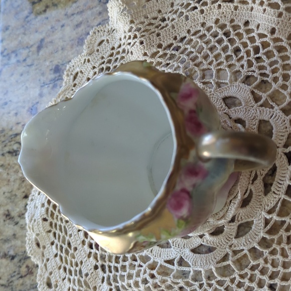 Lovely Vintage Gold & Floral Sugar Bowl with Lid & Creamer - Picture 3 of 12